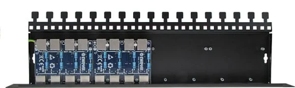 8 kanaowy panel zabezpieczajacy serii pro z podwyzszona ochr 74ea573d20134ae9b632344c3f902aa2