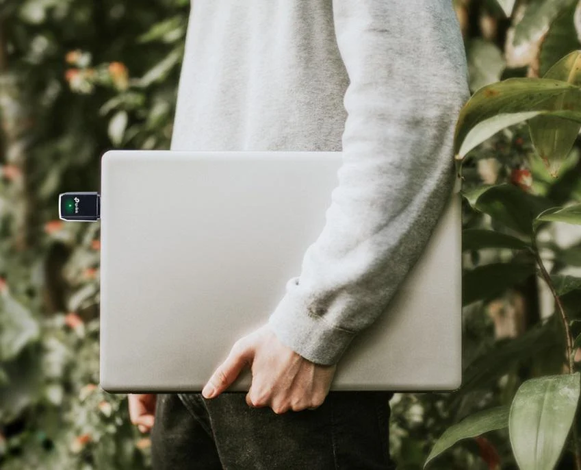 Dwupasmowe karty sieciowe dla szybszych połączeń bezprzewodowych