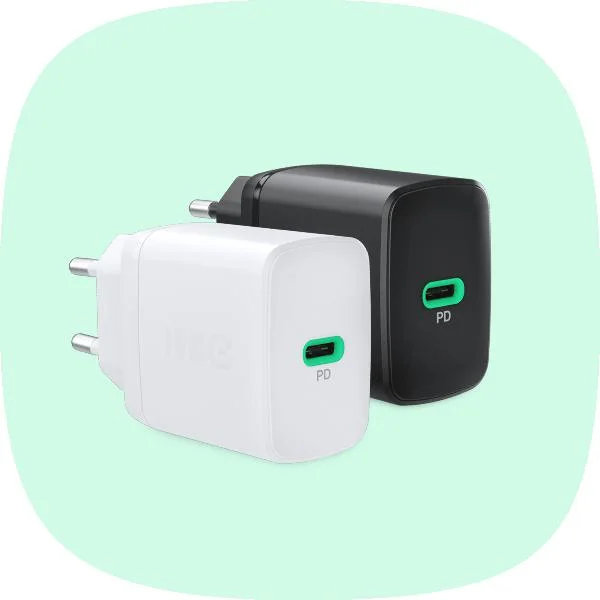 Ładowarka Fast Charge 30W. Wykorzystaj swój czas w 100 procentach.
