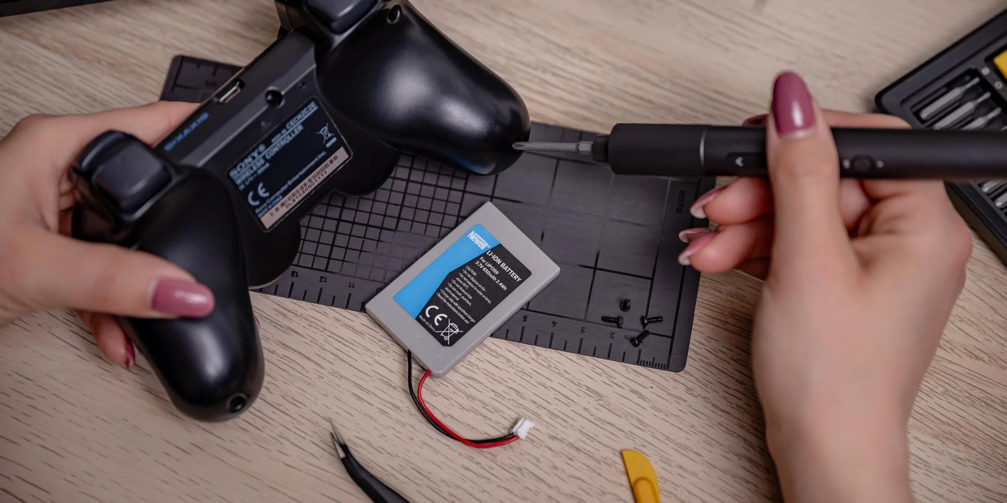 Akumulator Newell zamiennik LIP1359 do kontrolera DualShock 3 (PS3)