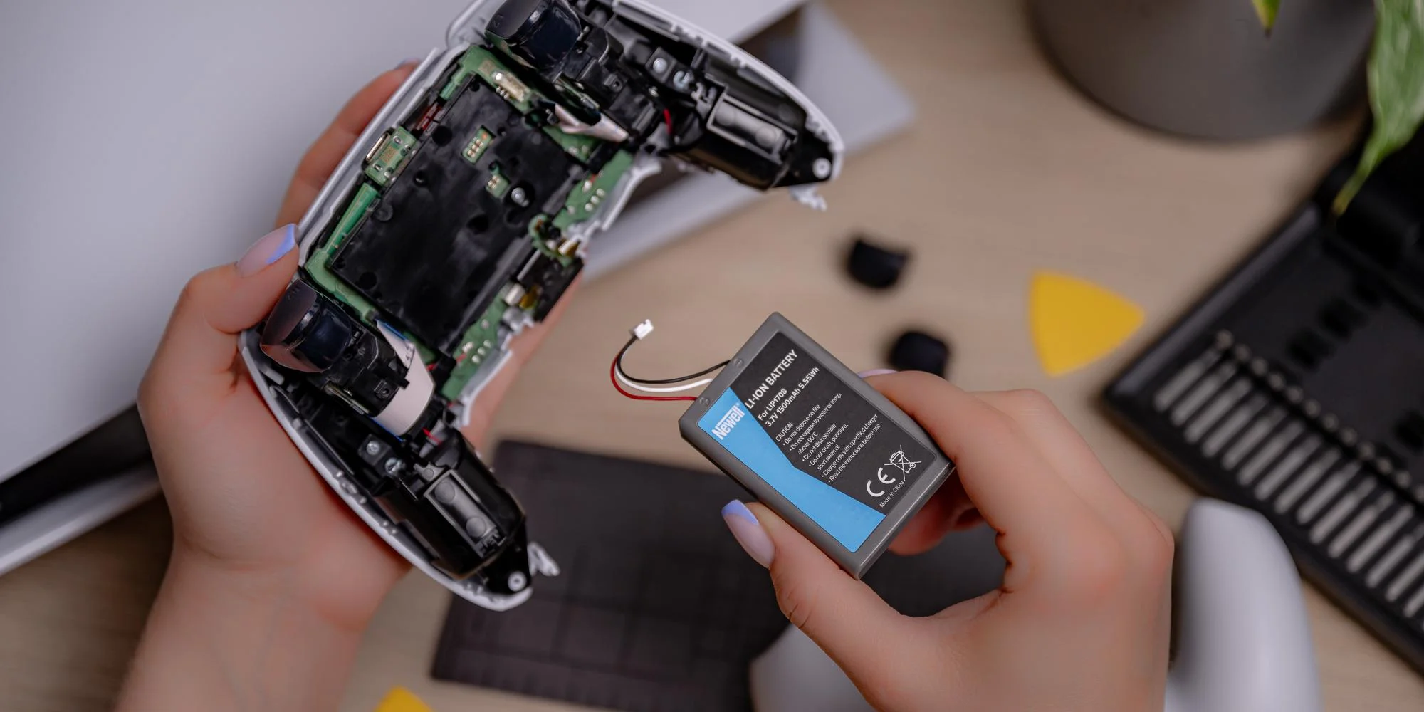 Akumulator Newell zamiennik LIP1708 do kontrolera DualSense (PS5)