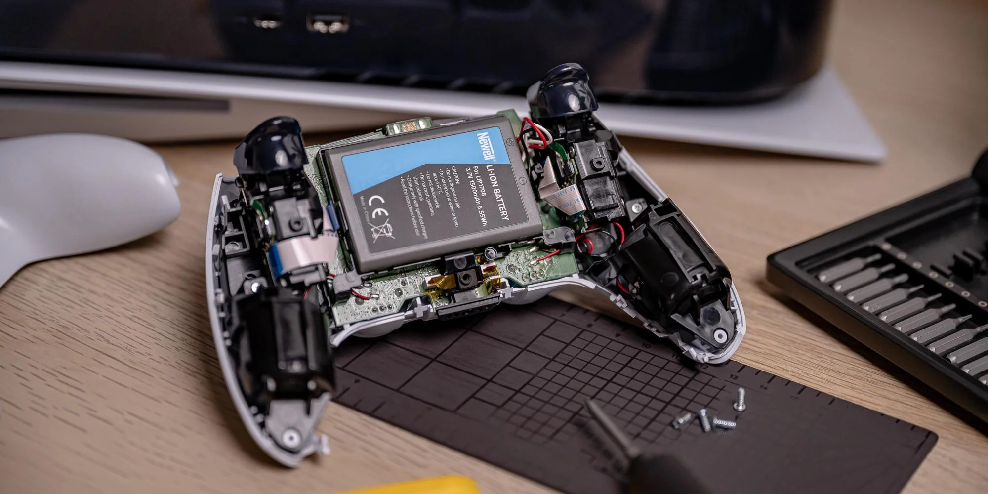 Akumulator Newell zamiennik LIP1708 do kontrolera DualSense (PS5)