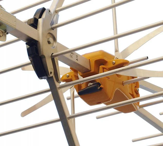 Antena Televes V+ MIX DVB-T2 U/V ze wzmacniaczem - wybierz Televes i postaw na trwałość!