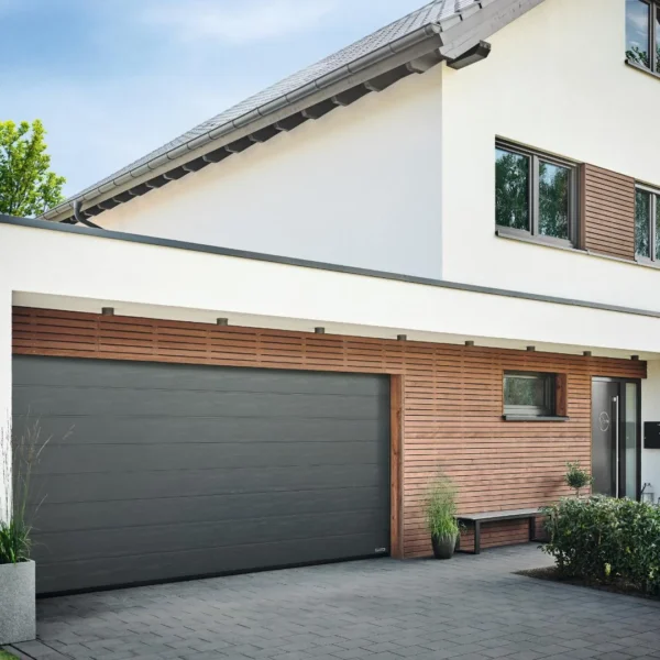 brama garazowa segmentowa renomatichormann z napedem suprama 91238f5caf194b7eb56f10852e5d64af