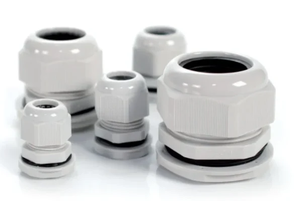 dawnica kablowa z gwintem pg 21 jasnoszary 1szt 46bd1679e99d4e78872ef6be1c221073