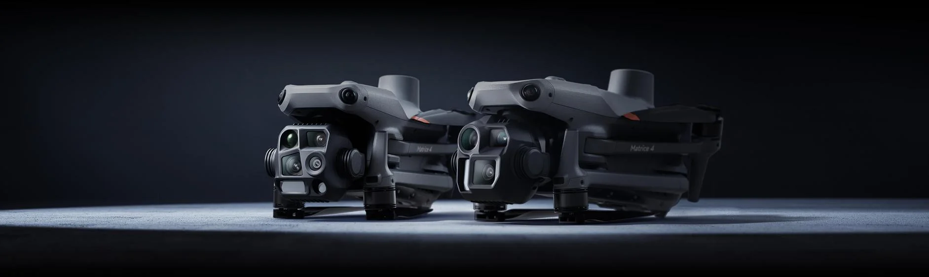 Cechy dronów z serii DJI Matrice 4: