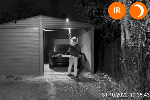 kamera ip bezprzewodowa 4g lte obrotowa z panelem solarnym o 0bc6e492539a43509872f1a7be07d459