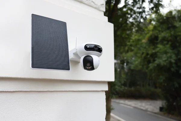 kamera ip ezviz hb90 z panelem solarny 8w dual 4mp4mp wi fi 2be0c1d590ac4156b1c6a1f1261b1770