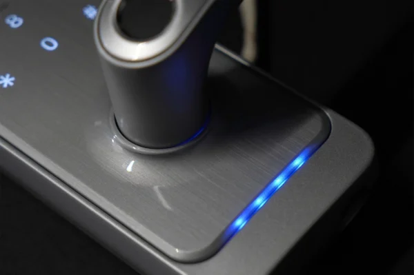 klamka z kontrolerem dostepu eura elh 01h4 silver a694d4b29a394073b23457b43c3574cd