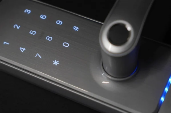 klamka z kontrolerem dostepu eura elh 01h4 silver ecb9188d246740fc9549a10b8dc0485d