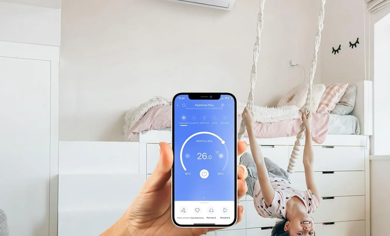 Klimatyzacja Rotenso Ukura U50X 5,3kW WiFi 4D - funkcja Smart WiFi: steruj klimatyzacją z poziomu aplikacji SmartLife!