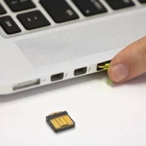 klucz sprzetowy yubico yubikey 5 nano u2f fido 1b6b7427021b4744a178b4090d524e5a