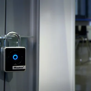 kodka elektroniczna bt master lock 4400eurec f9982cb98bba4666a54f62d772a1aaa0