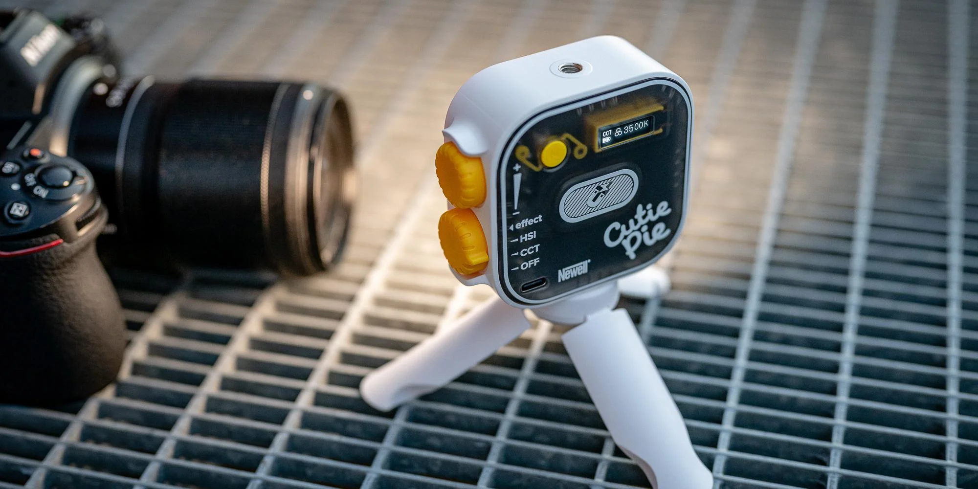 Lampa LED Newell RGB Cutie Pie - czarna