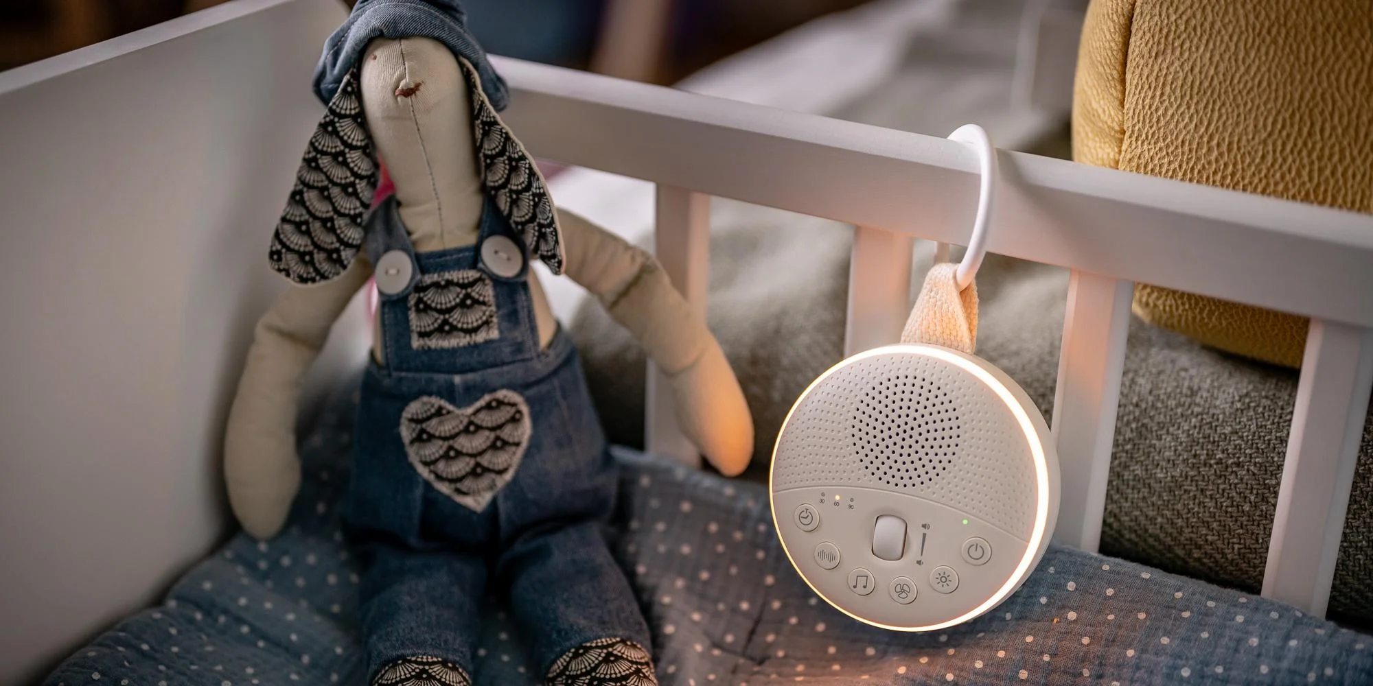 Lampka nocna LED Newell LunaWhisper z funkcją białego szumu