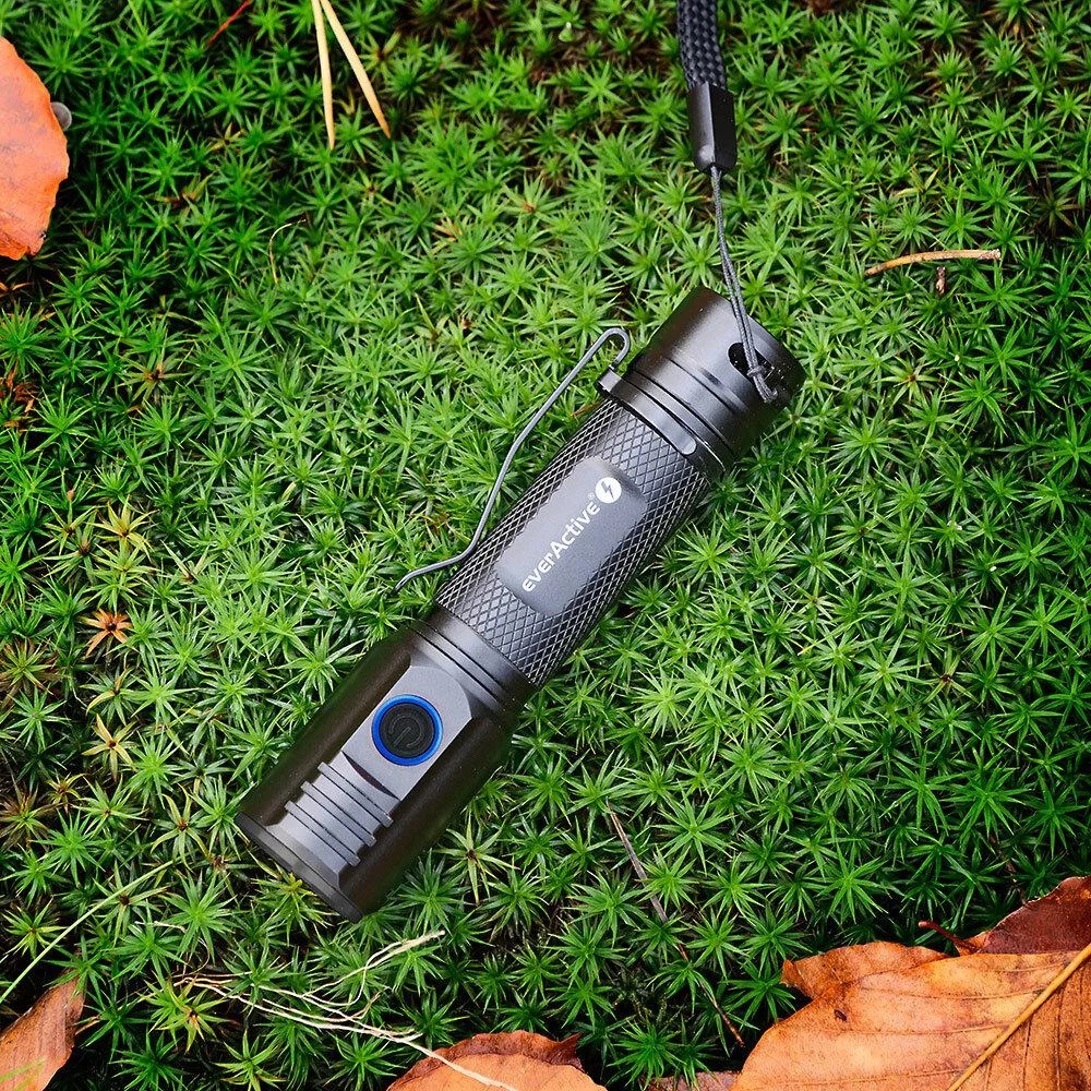 Latarka ręczna 20W LED everActive FL-2000R Buddy 2000 lumenów IPX