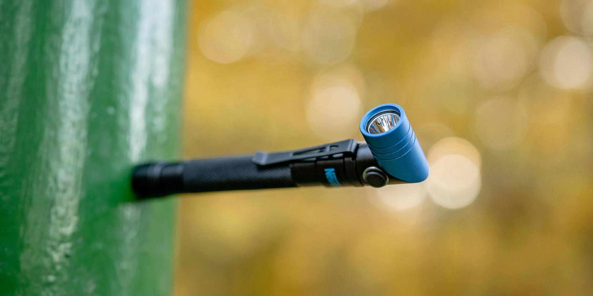 Latarka taktyczna Newell FL250L USB-C