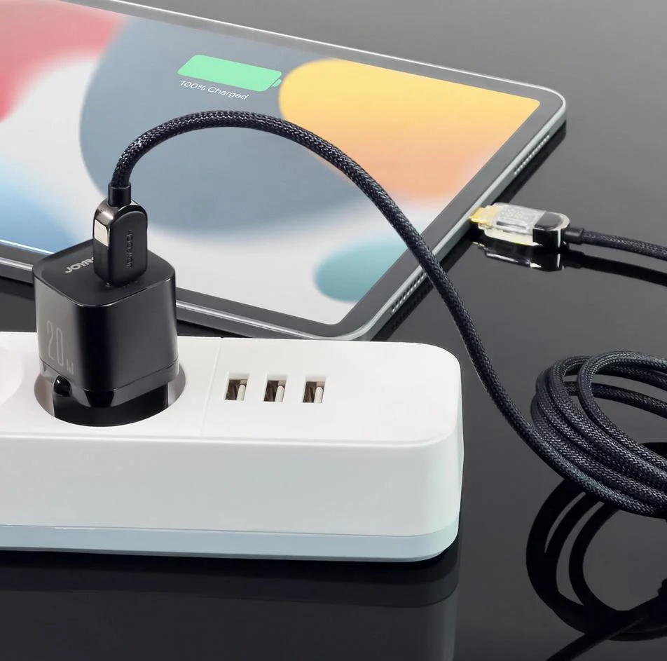 Mini ładowarka sieciowa Joyroom JR-TCF02 ze wsparciem technologii szybkiego ładowania
