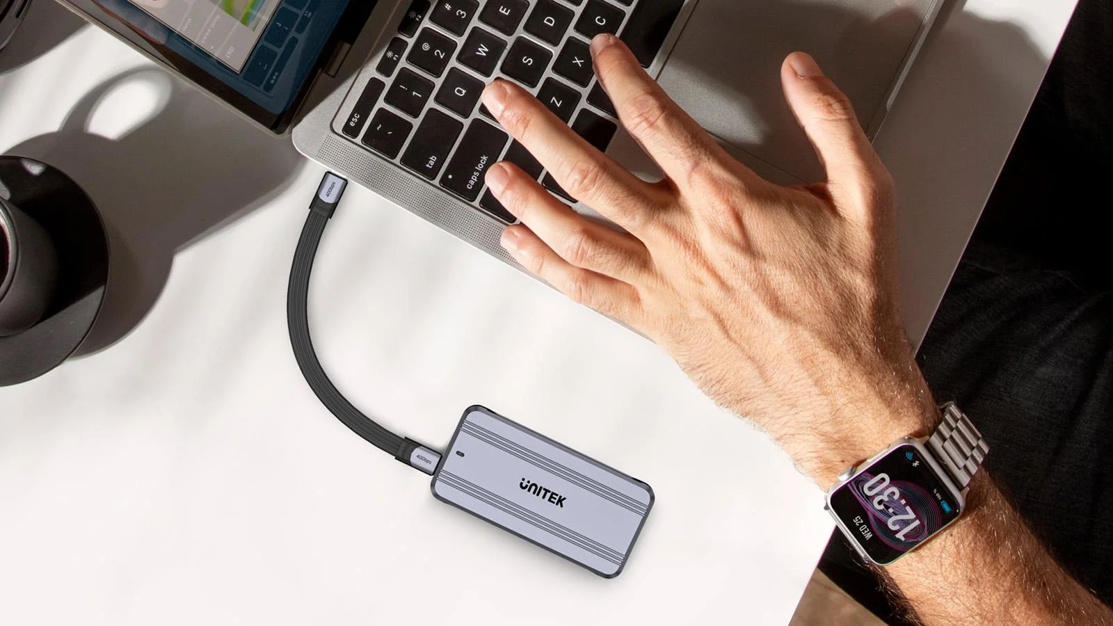 Obudowa dysku Unitek Aktywnie chłodzona obudowa M2 NvMe SSD USB4 40Gbps