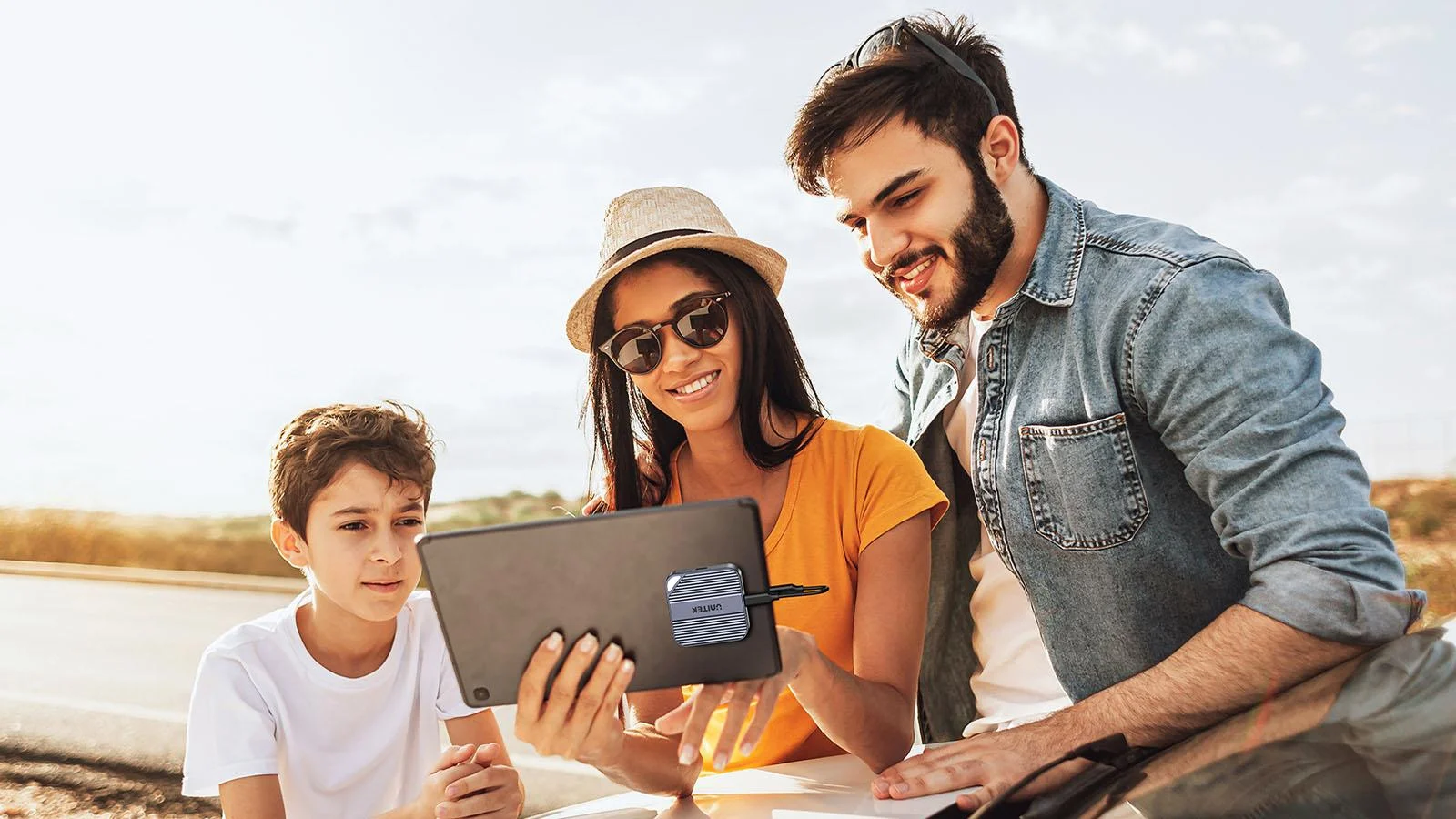 Obudowa dysku Unitek magnetyczna SolidForce Reefer USB-C do M.2 SSD (NVMe/SATA)