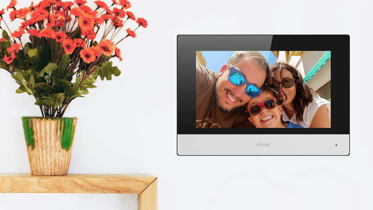 Dotykowy monitor 7" LCD HiLook by HikVision IP-VIS-Pro - serce nowoczesnego zestawu wideodomofonowego HiLook