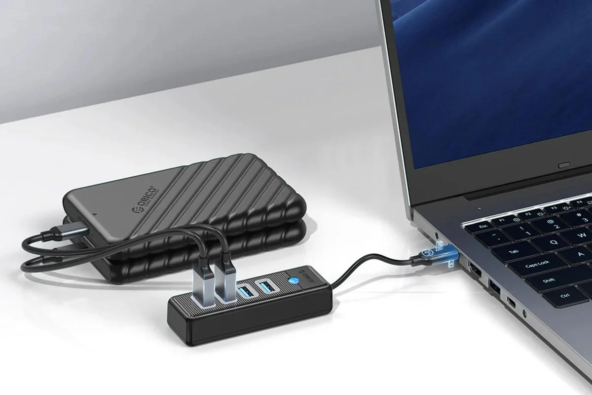 Orico Hub USB-C 4x USB-A 3.1 czarny