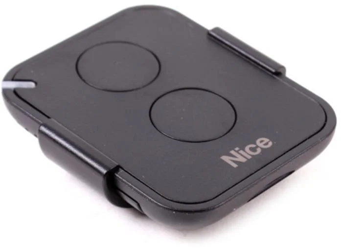 Opis i charakterystyka pilota 2 kanałowego, czarnego, z kodem zmiennym NICE FLO2RE 433,92 MHZ: