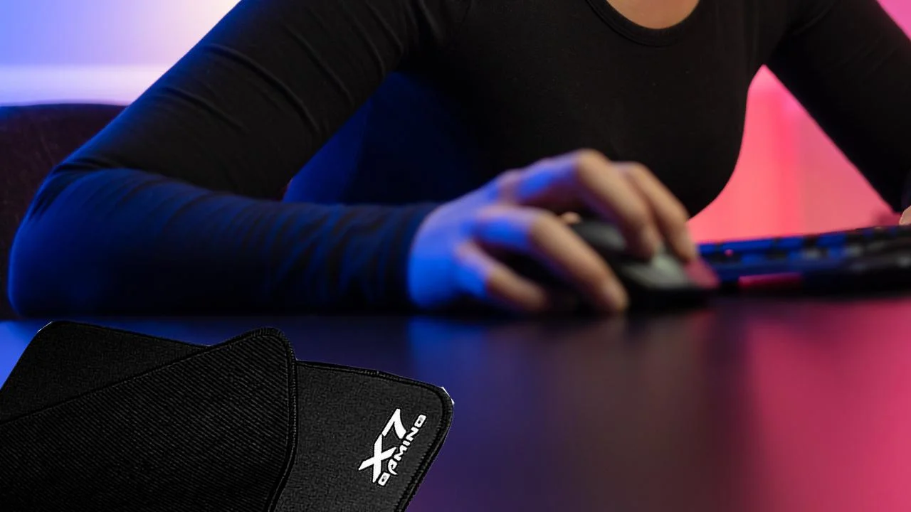 A4Tech XGame X7-300MP 437x350mm - podkładka zapewniająca precyzję ruchów, jakość i estetykę wykonania