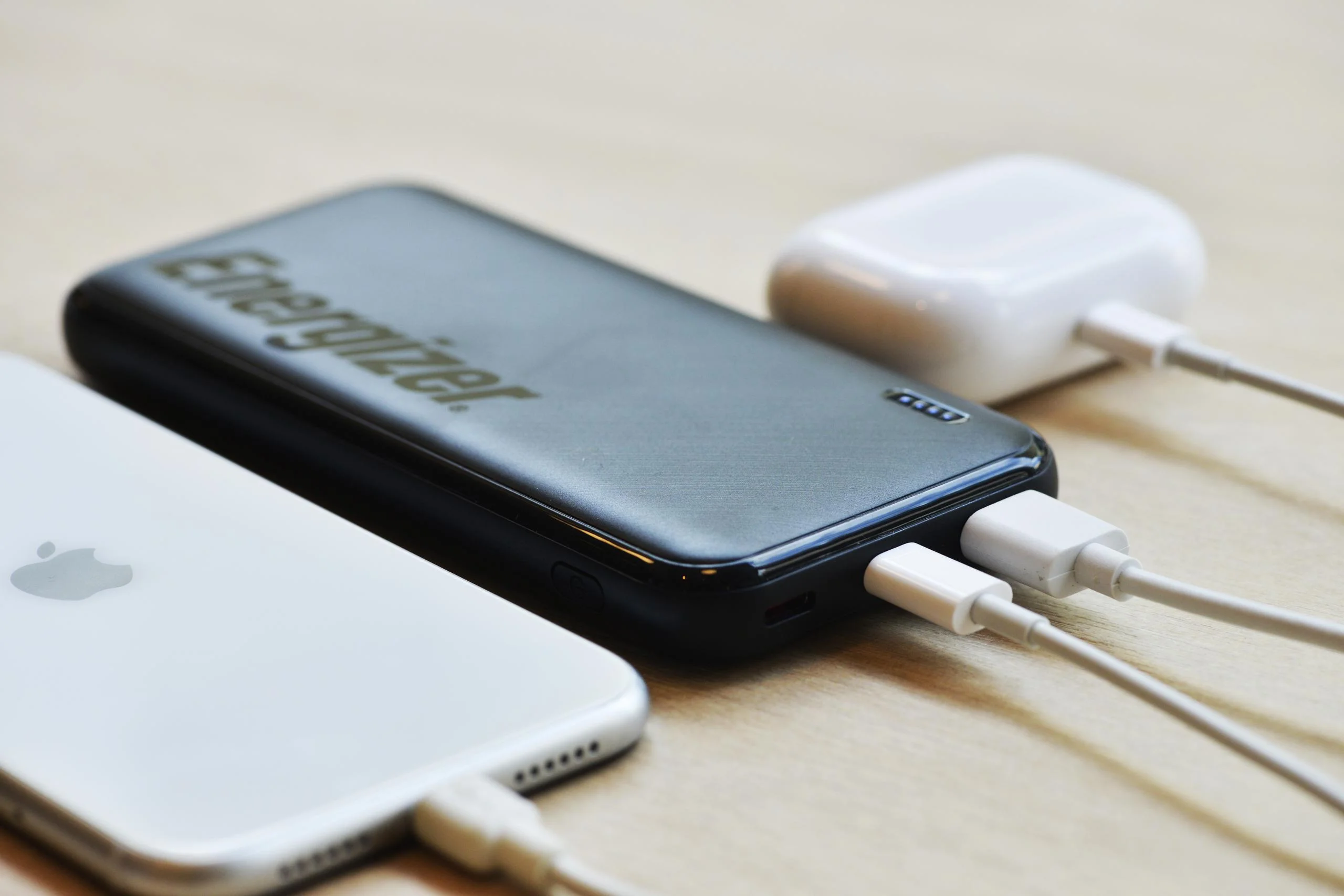 Powerbank Energizer 10000mAh 22.5W PD 2x USB-C 1x USB-A UE10055PQ