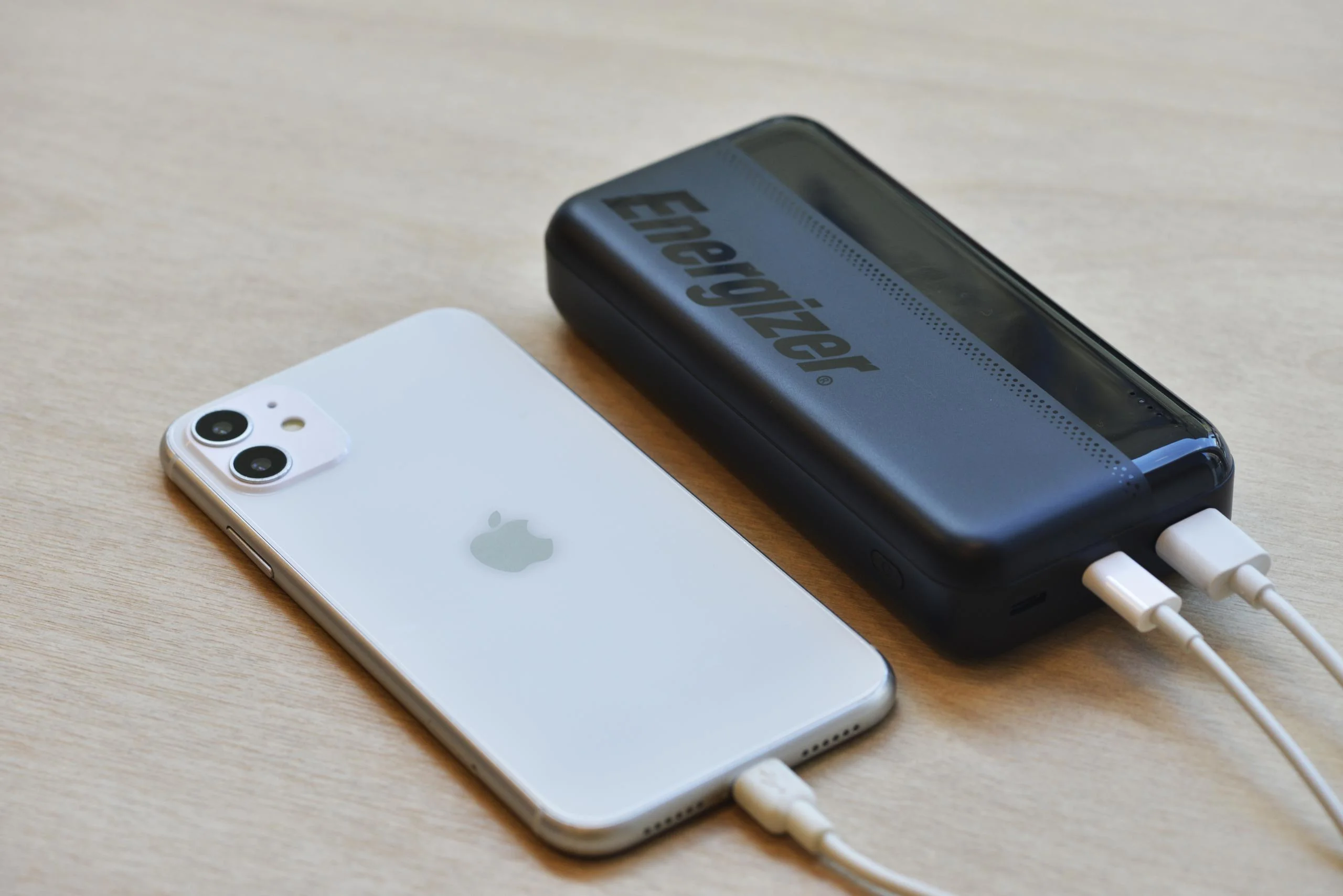 Powerbank Energizer 20000mAh 15W 2.1A 2x USB-C 1x USB-A UE20050CC