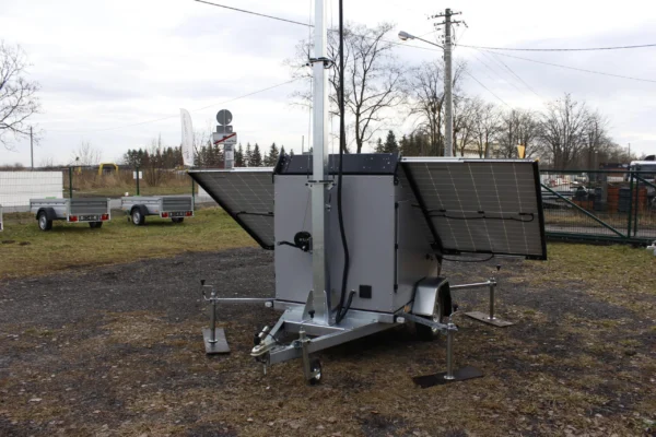przyczepa do monitoringu pv3 z zabudowa z zasilaniem solarny 09c410ba3cad450682adf5371d051ad0