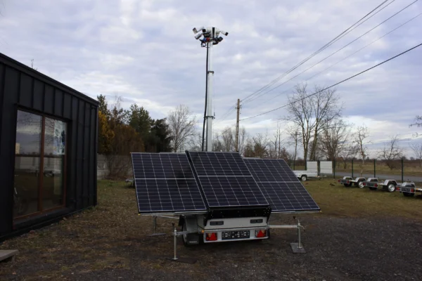 przyczepa do monitoringu pv3 z zabudowa z zasilaniem solarny b874d5f4a1a54af99f7fba238bca64d2