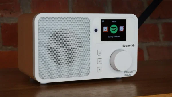 radio internetowe ferguson regent i100s 89530b1f9cc642f9aa12cd2139c78cde