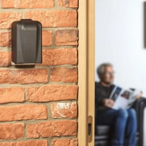 skrytka na klucze xl z szyfrem master lock 5426eurd 181c8fdd6e85489080e71bebd458c9ea