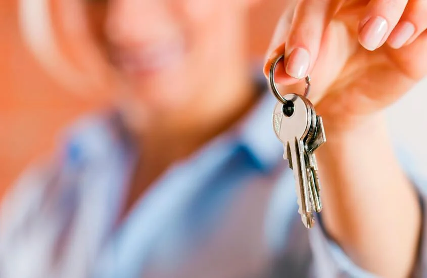 POŻEGNAJ SIĘ Z WSZELKIMI KLUCZAMI!