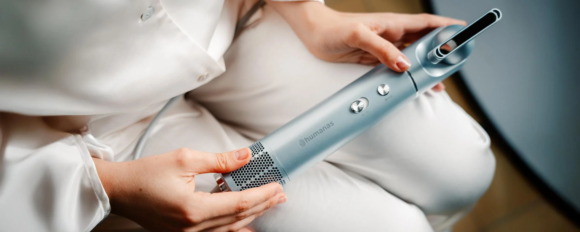 Suszarka do włosów z funkcją jonizowania Humanas AirTouch HD-AT05 - fioletowa