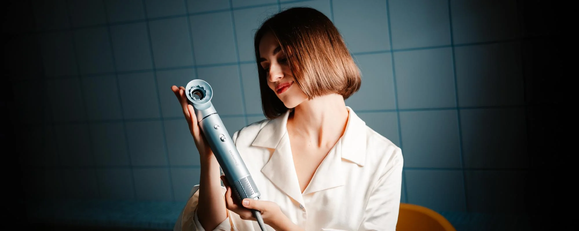 Suszarka do włosów z funkcją jonizowania Humanas AirTouch HD-AT05 - fioletowa