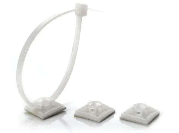 uchwyt mocujacy samoprzylepny hw 3ac biay 100szt beac2e59bc224f67971d2acc202a0b86