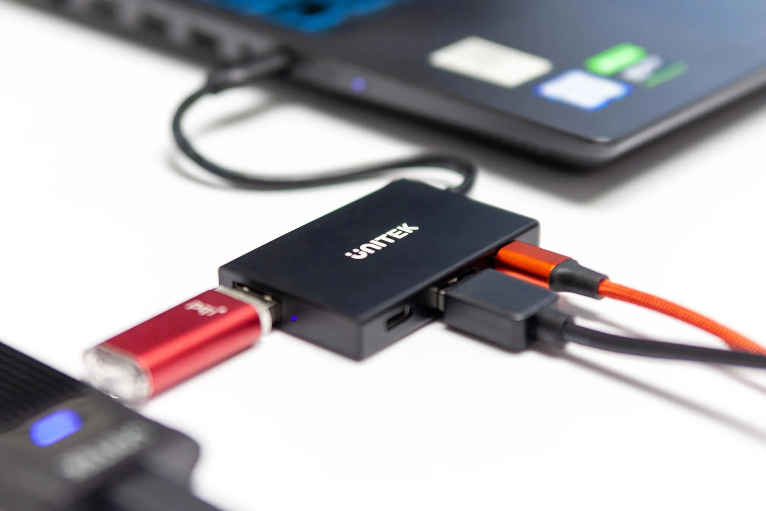Unitek Hub USB-C 10Gbps 2x USB-A 2x USB-C