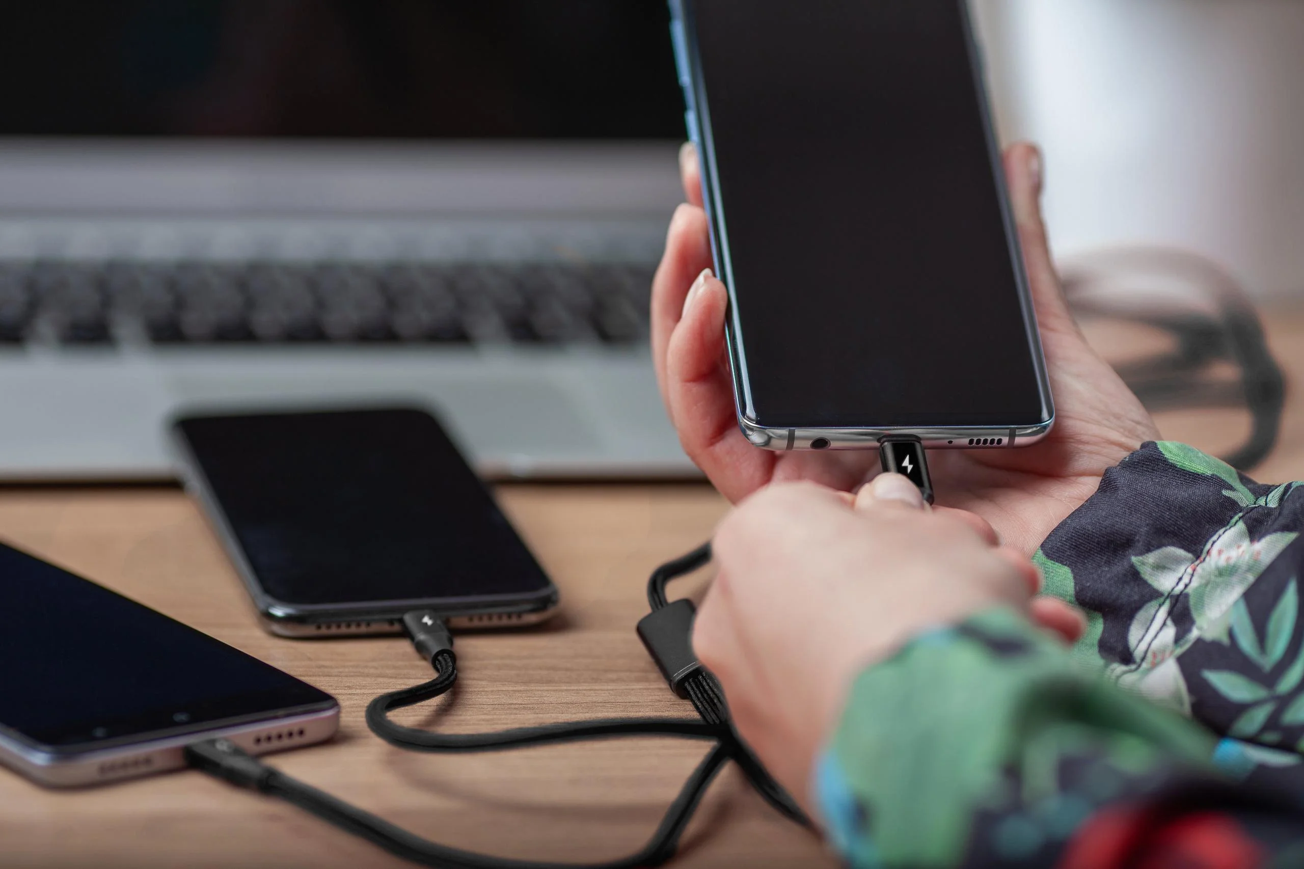 Unitek przewód ładujący USB 3 w 1 czarny