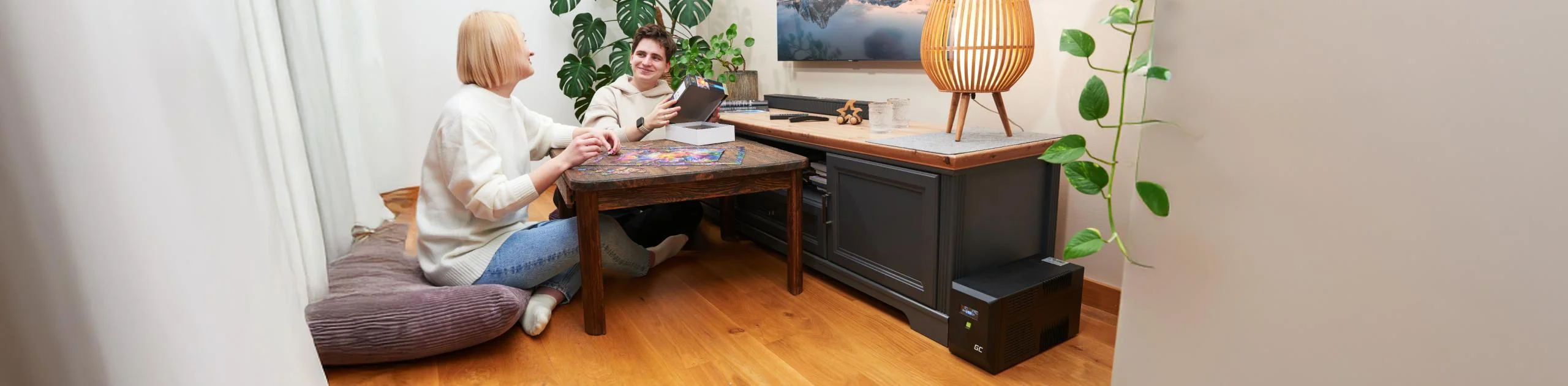 UPS ZASILACZ AWARYJNY Greencell PowerProof 1000VA 600W LCD