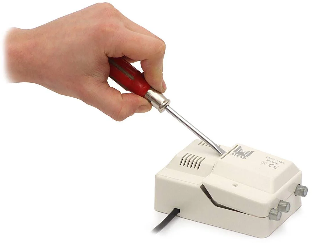 Bezpieczeństwo podczas użytkowania wzmacniacza