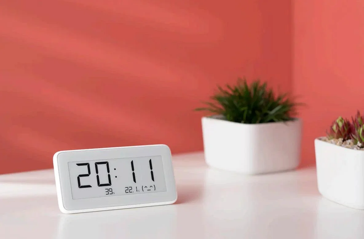 Xiaomi Mi Temperature and Humidity Monitor Clock Pro – całoroczna ochrona i wsparcie zdrowia Twojej rodziny