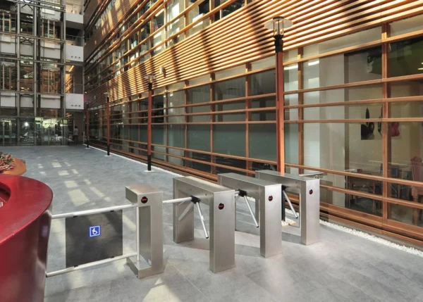 tripod came 700d 700d2ap2mot 72f3430f6584431ca4fad7fab7f3714c